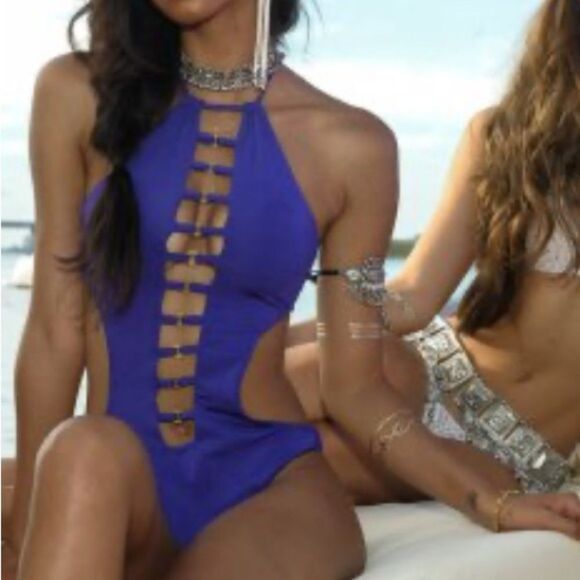 Beach bunny women’s medium monokini cut out ladder halter swimsuit bathing suit - Picture 3 of 11